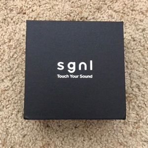 BRAND NEW IN BOX SGNL smart watch band